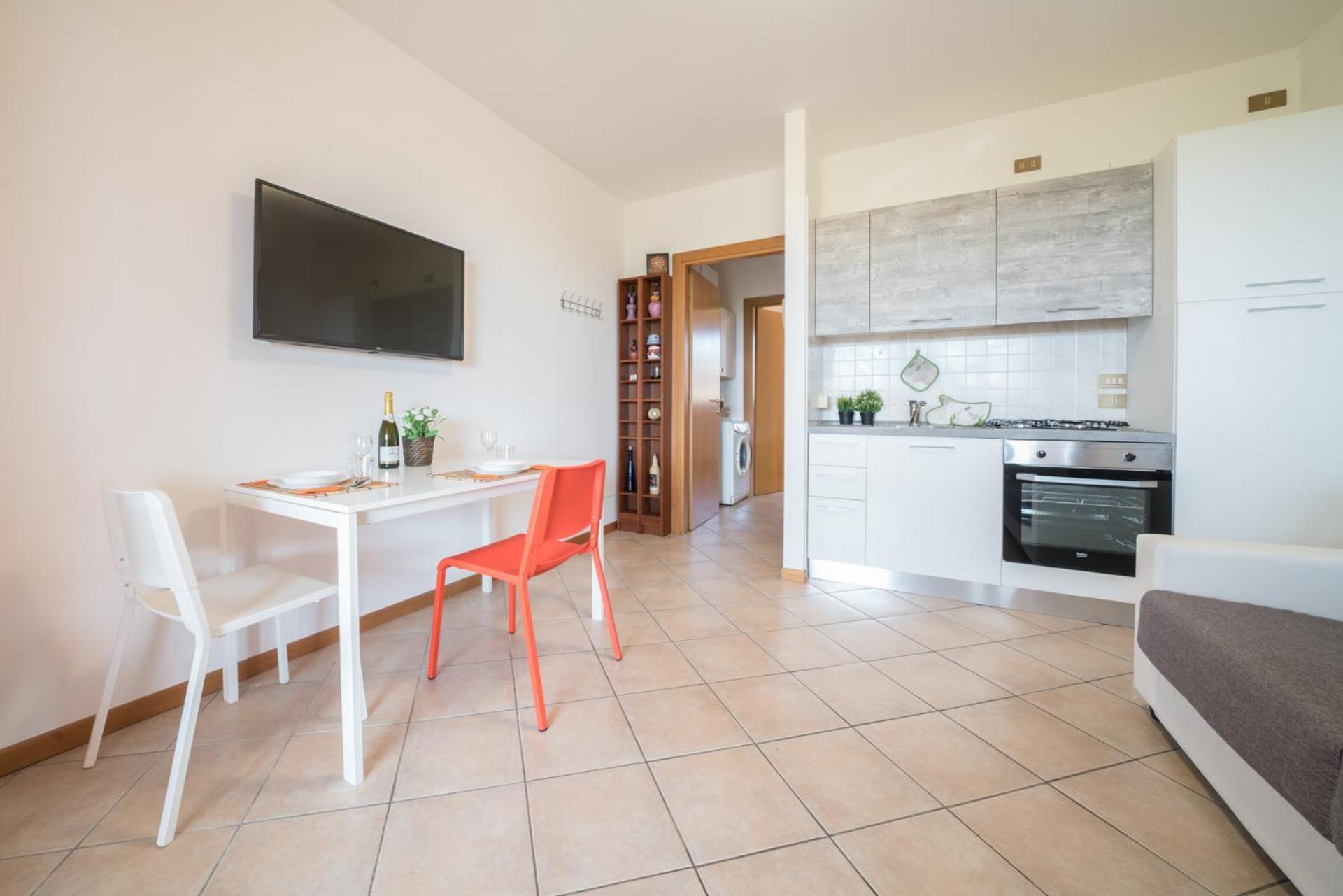 Gardappartamenti - Cascinale With Terrace Desenzano del Garda Bagian luar foto
